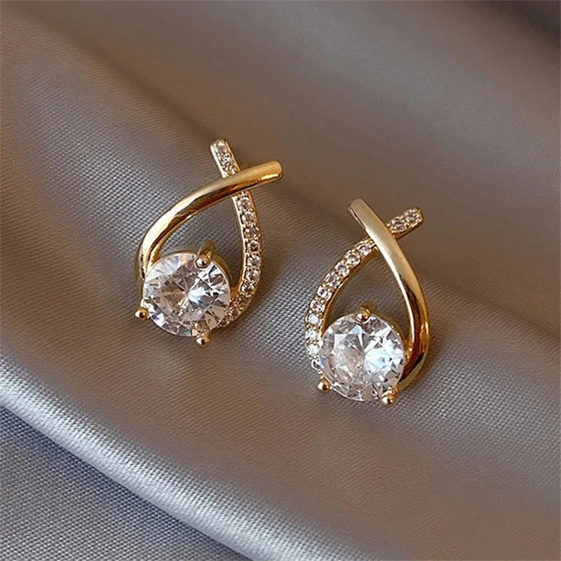 1Pair New Fashion Cross Stud Earrings for Women