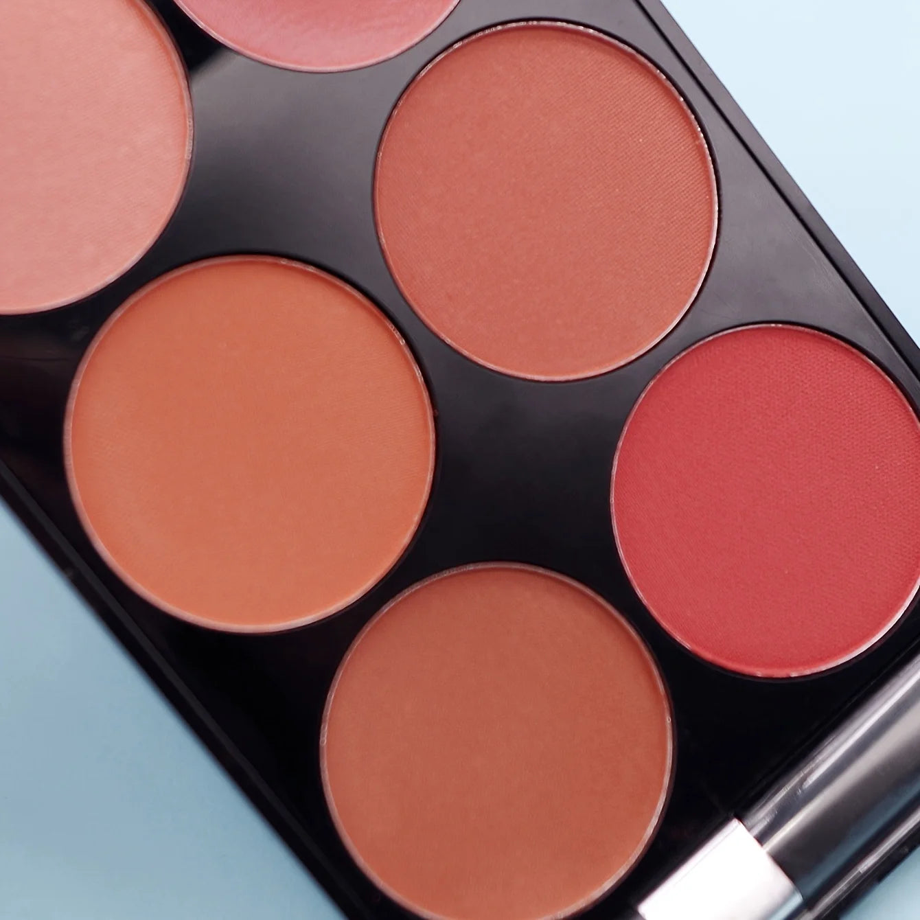 6-Color Blush & Contouring All-In-One Palette