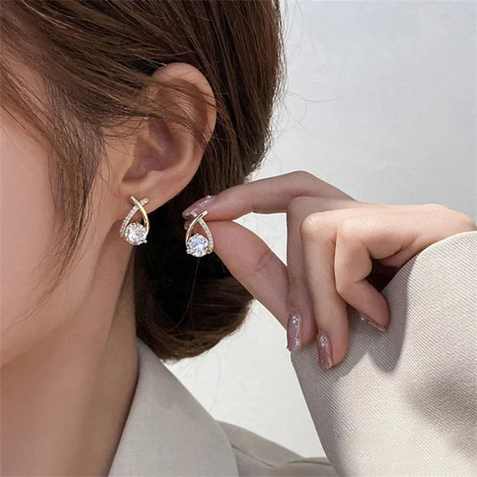 1Pair New Fashion Cross Stud Earrings for Women