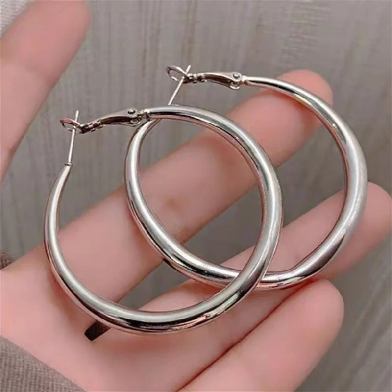 New Fashion 18K Gold Hoop Earrings For Women