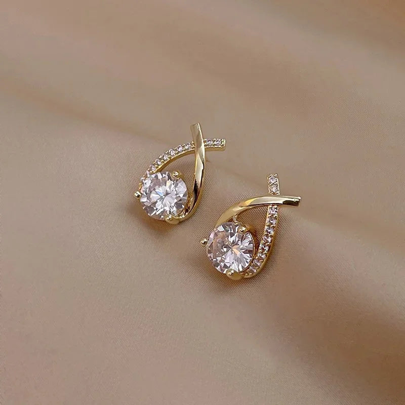 1Pair New Fashion Cross Stud Earrings for Women