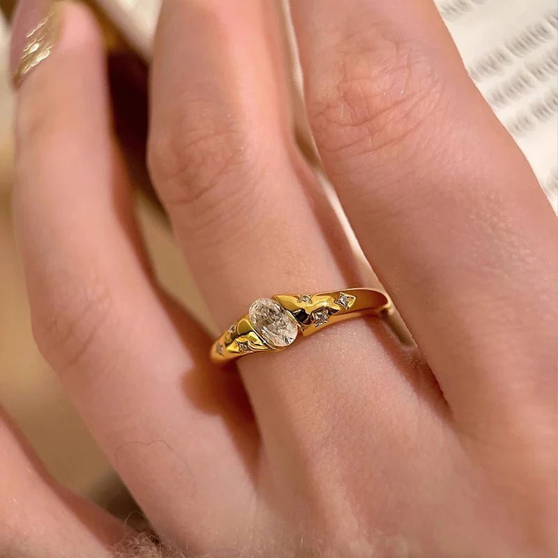 Sparkling Ellipse Zircon Ring For Women Couples